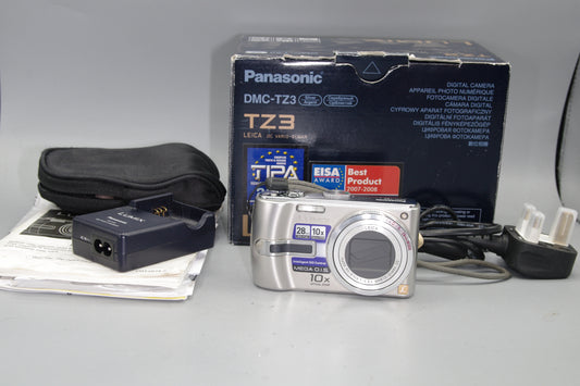 Boxed Panasonic Lumix DMC-TZ3 7.2MP 10x Zoom in Silver - Excellent