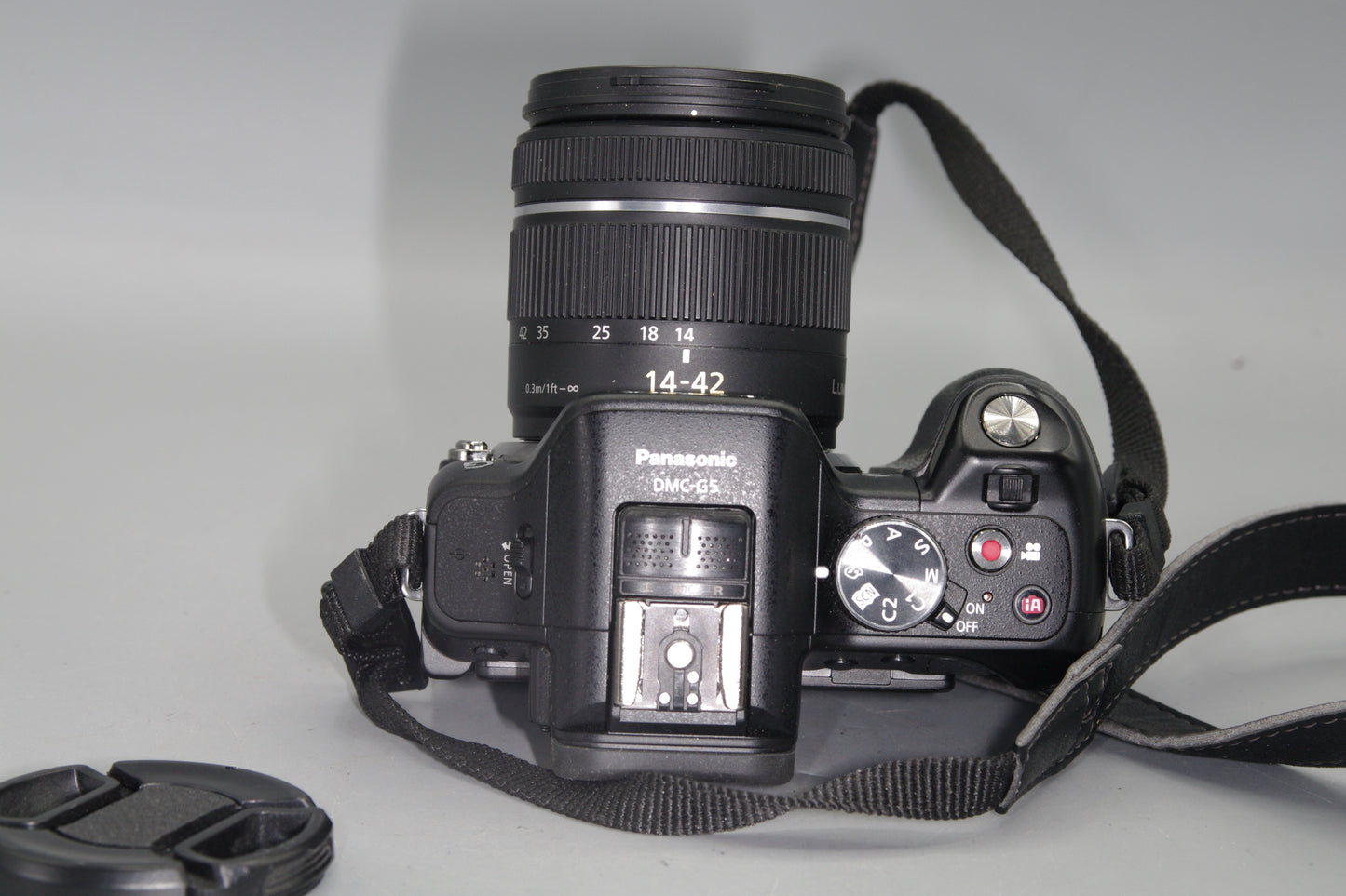 Panasonic Lumix DMC-G5 16MP Digital M4/3 Camera with 14-42mm Lens -S/C 1792