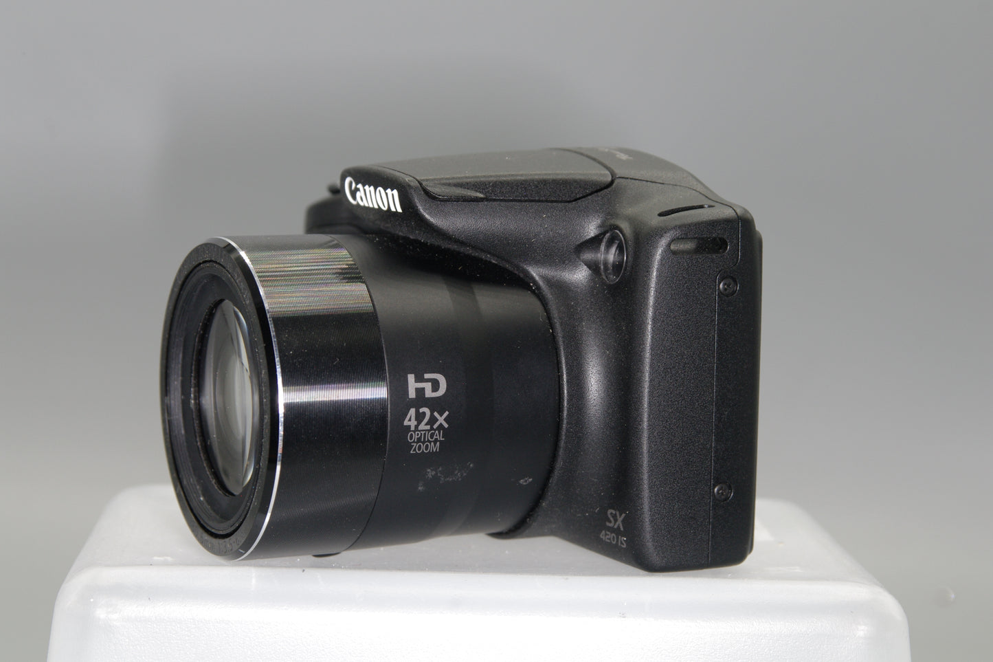 Canon PowerShot SX420 IS 20MP Digital Bridge Camera – 42x Zoom, Wi-Fi, HD Video, Excellent Condition