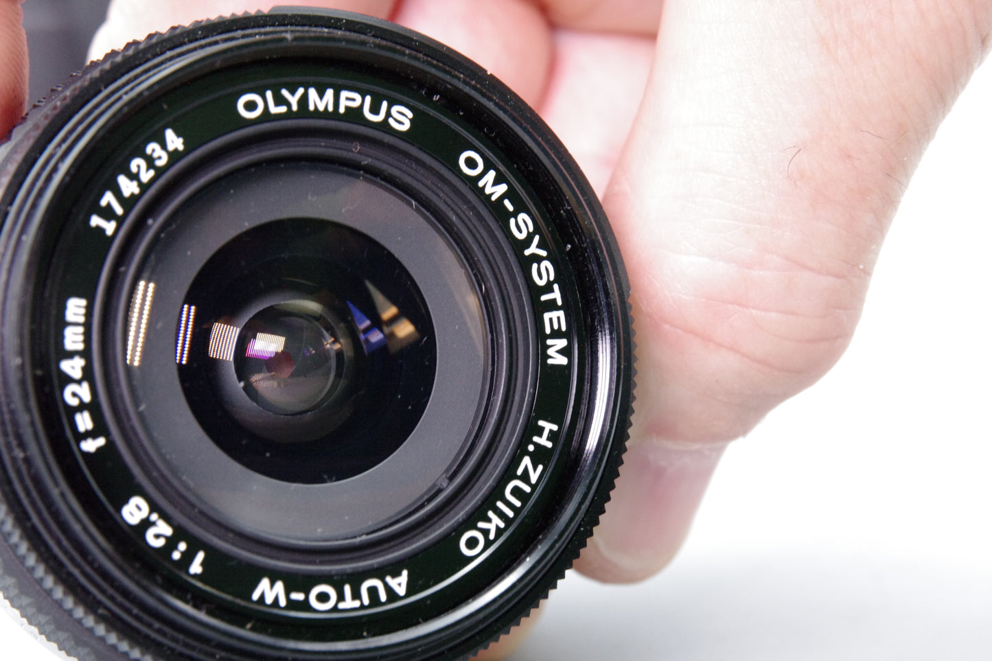 Olympus Zuiko Auto‑W 24mm f/2.8 Lens – OM Mount Wide Angle – Excellent