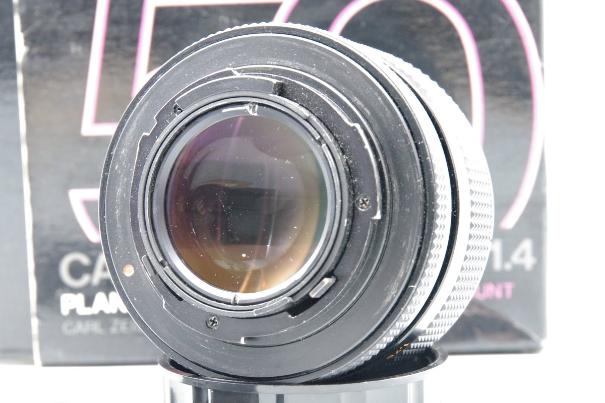 Carl Zeiss Planar 50mm f1.4 T* Lens Contax Yashica Mount Boxed Excellent