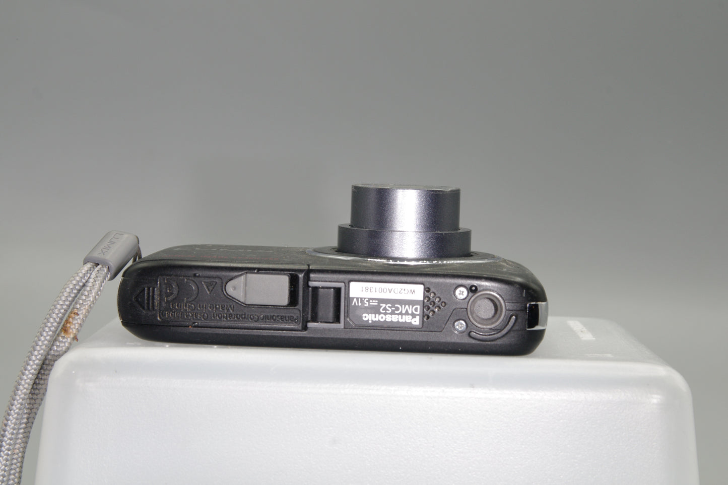 Panasonic Lumix DMC-S2 14MP Digital Camera – 4x Zoom, Compact, VGC