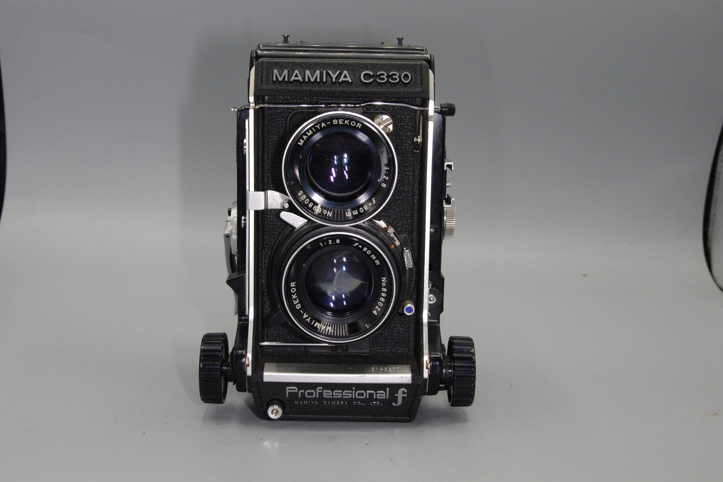 Mamiya C330 Pro F TLR Camera – 80mm f/2.8 Blue Dot Lens, Very Good