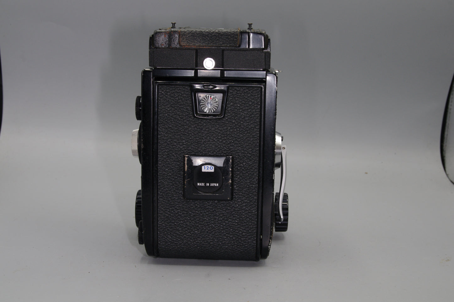 Mamiya C330 Pro F TLR Camera – 80mm f/2.8 Blue Dot Lens, Very Good