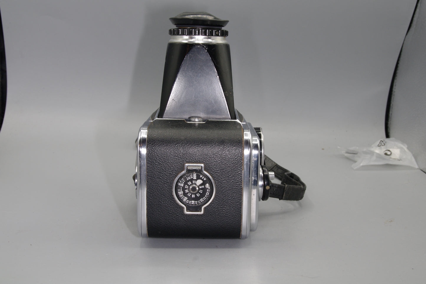 Hasselblad 500C 6x6 Film Camera – 150mm Lens, Film Back, Chimney Finder