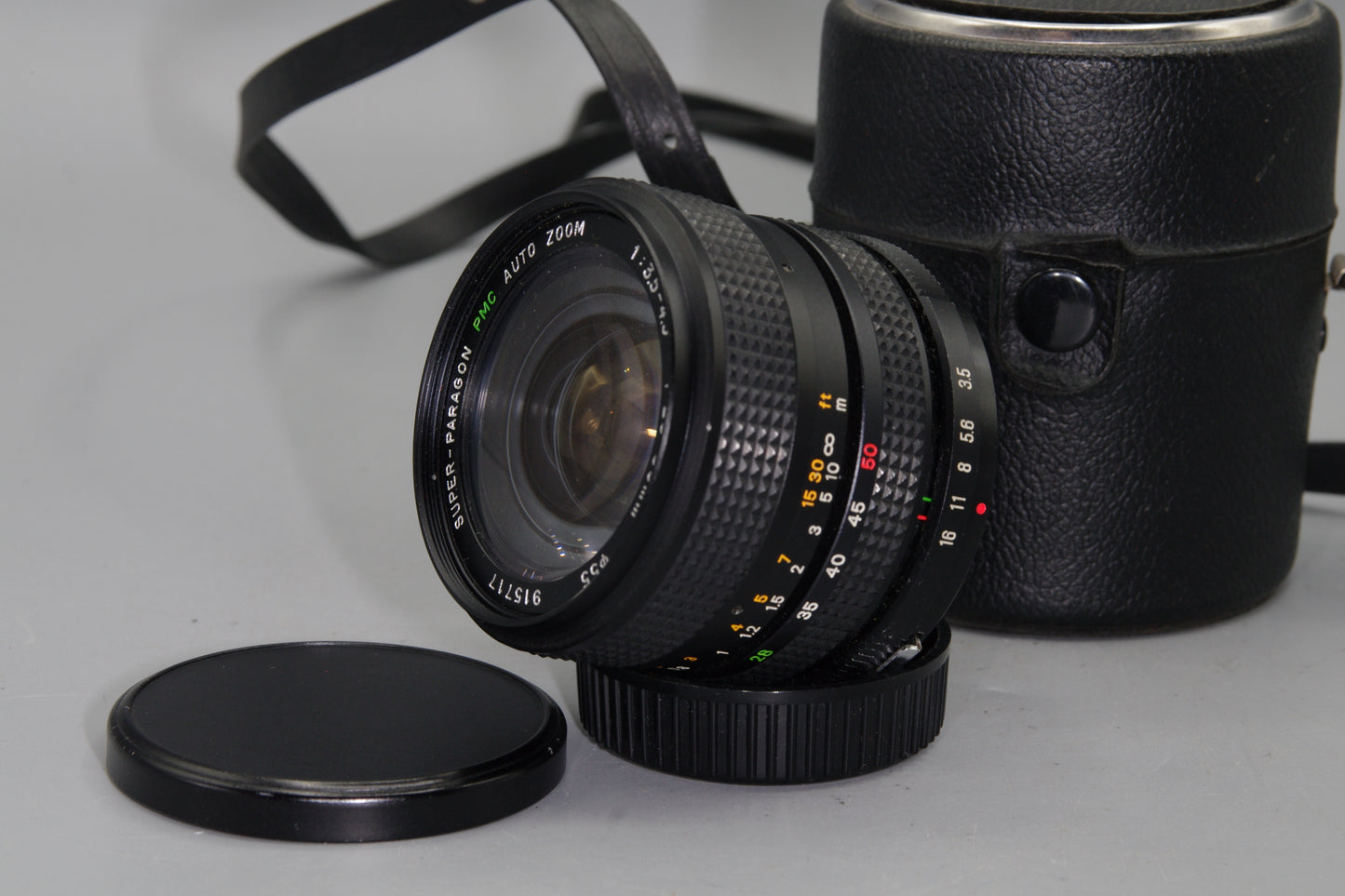 Super Paragon PMC 28–50mm f/3.5–4.5 Zoom Lens – OM Mount, Manual Focus