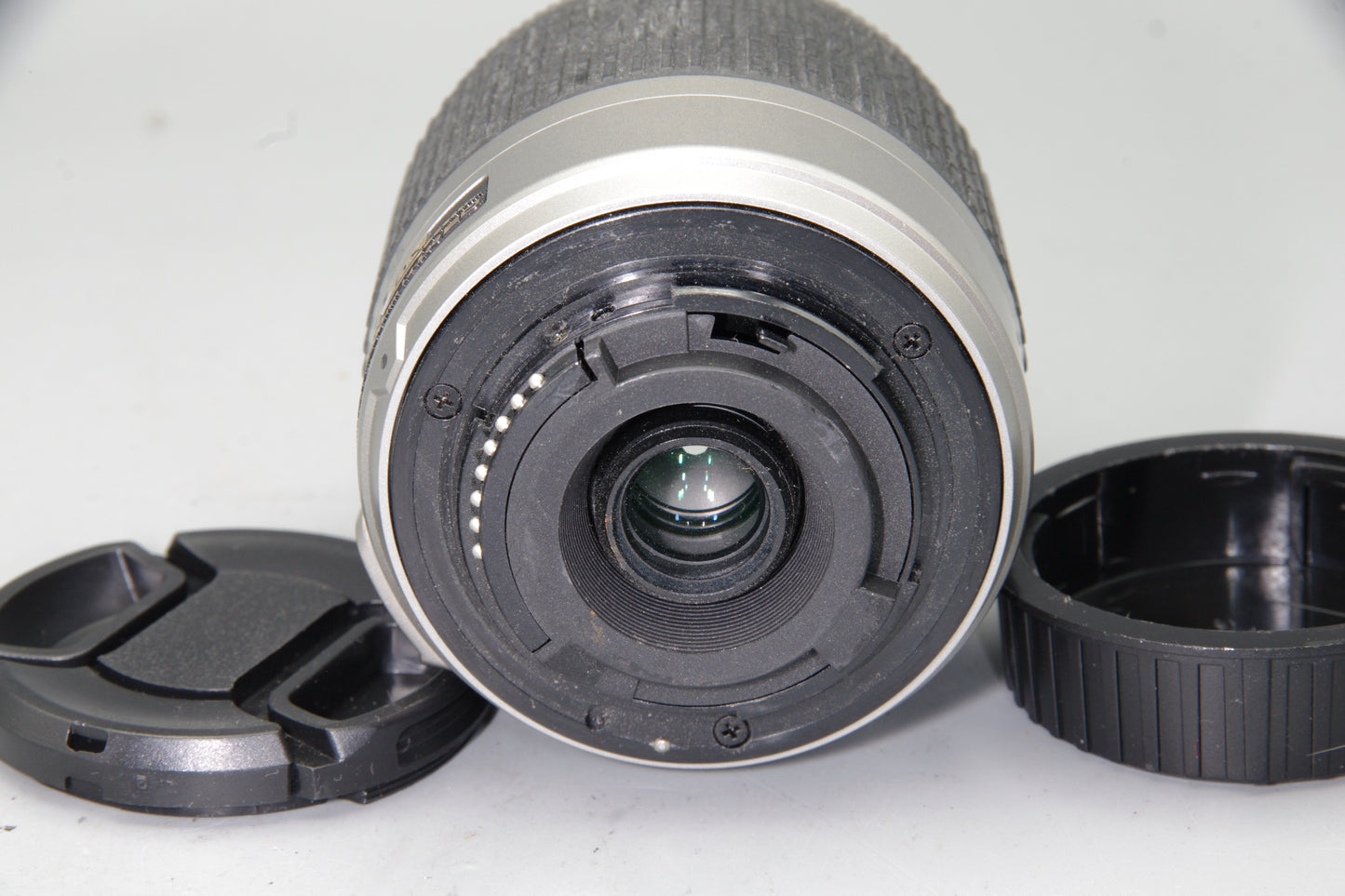 Nikon AF‑S DX 55–200mm f/4–5.6G ED Lens – Silver, Autofocus Telephoto Zoom
