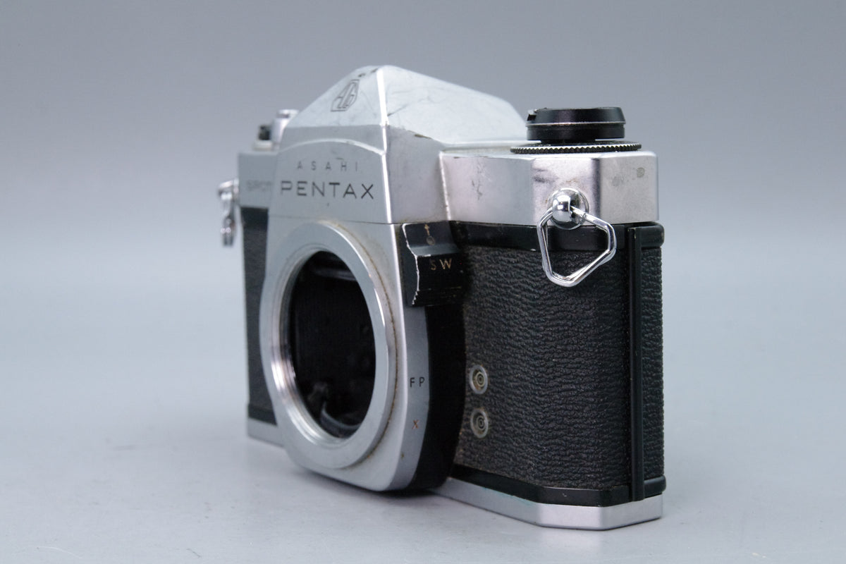 Asahi Pentax Spotmatic 35mm SLR Camera Body Spares or Repair Faulty Mirror