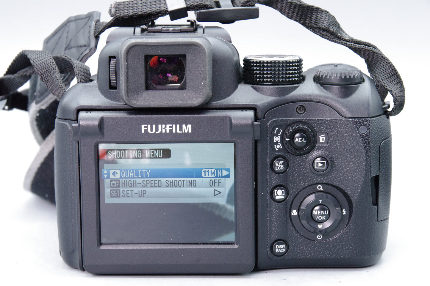 Fujifilm FinePix S100FS 11MP Bridge Camera – Near Mint – With Battery & Charger