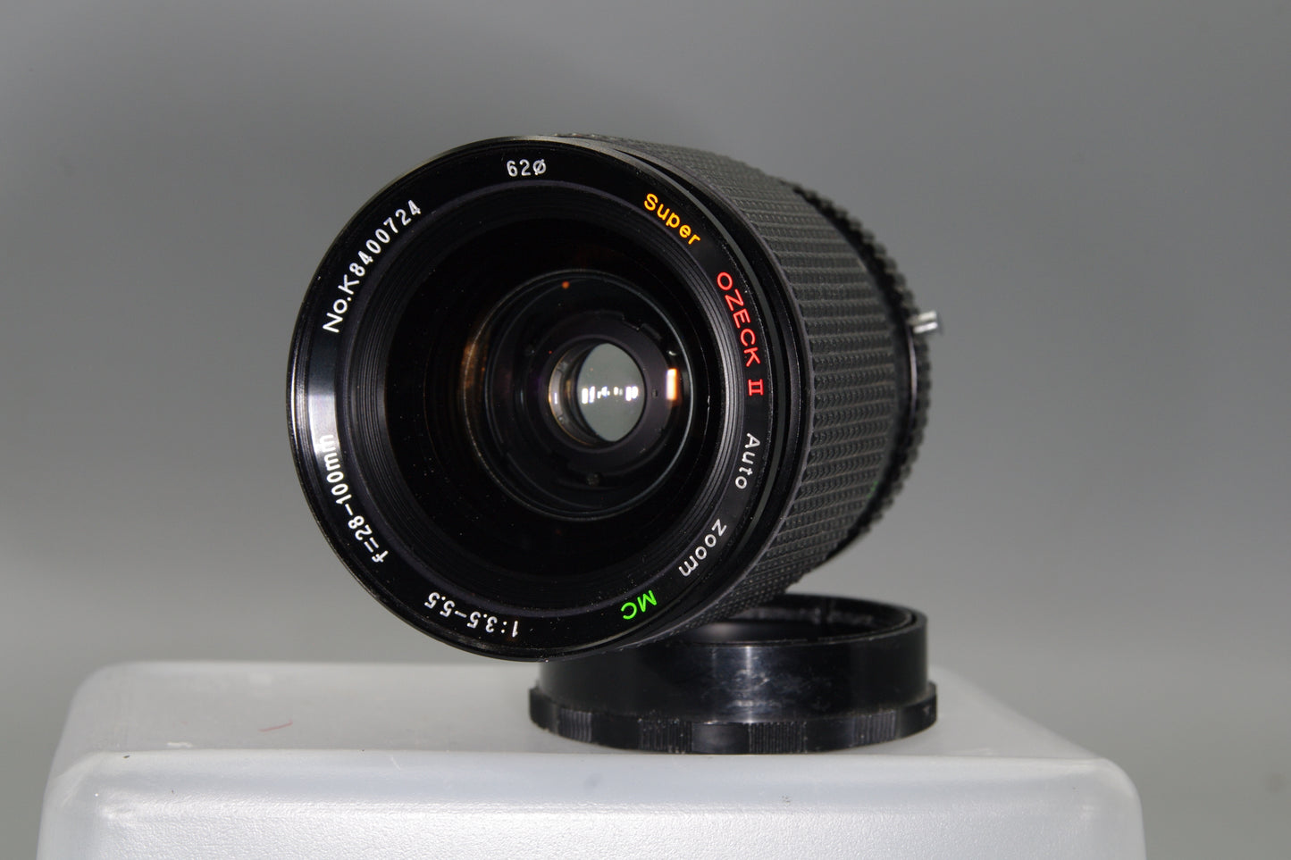 Super Ozeck II 28–100mm F3.5–5.5 OM Mount Lens – Versatile Vintage Zoom