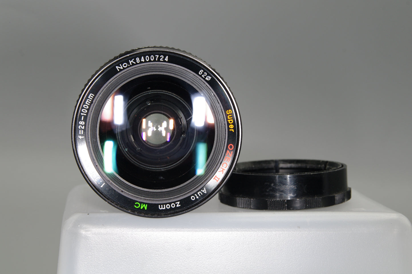 Super Ozeck II 28–100mm F3.5–5.5 OM Mount Lens – Versatile Vintage Zoom