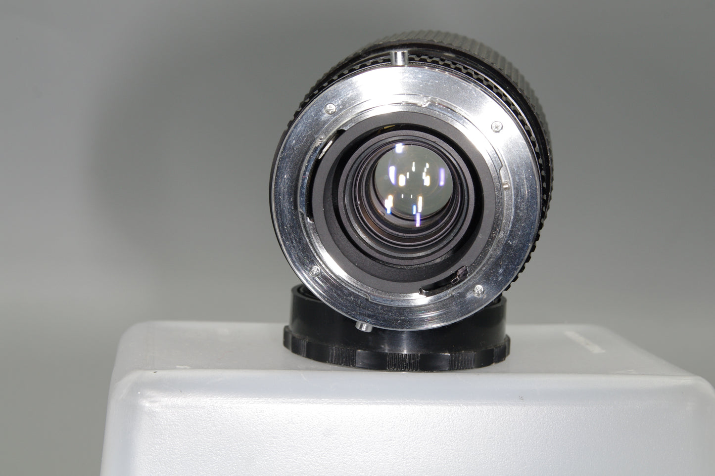 Super Ozeck II 28–100mm F3.5–5.5 OM Mount Lens – Versatile Vintage Zoom