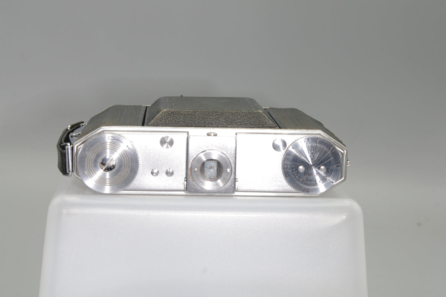 Kodak Duo 620 Folding Camera – 75mm f/3.5 Kodak Anastigmat Lens – Series II