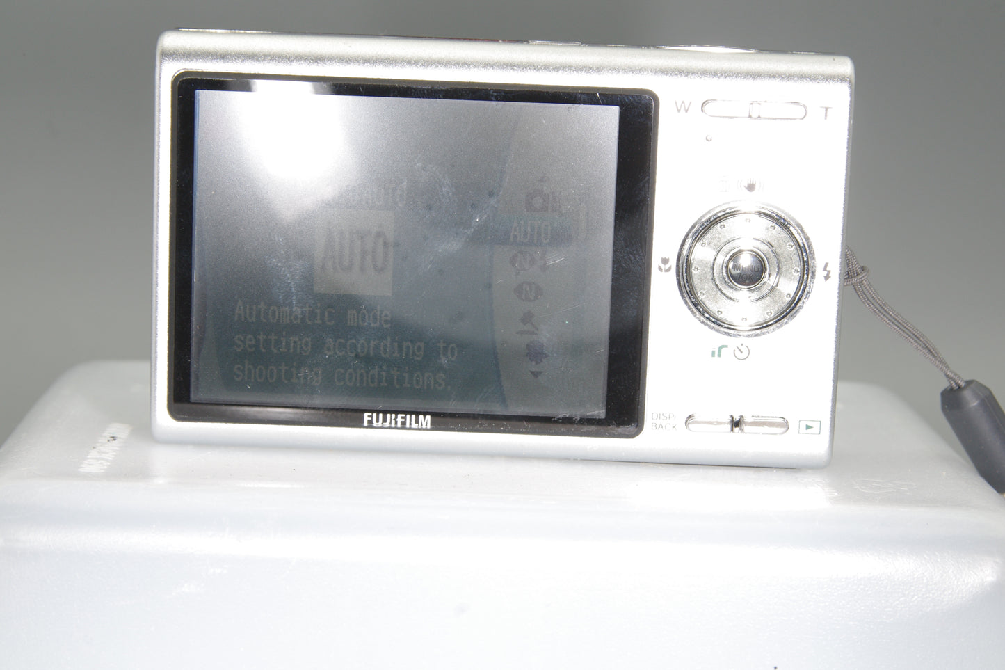 Fujifilm FinePix Z100fd 8MP Digital Camera – Ultra-Slim, 5x Zoom, Face Detection