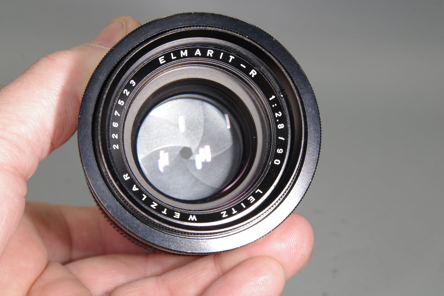 Leitz Wetzlar Elmarit-R 90mm f/2.8 Lens – Leica R Mount – Classic Telephoto Portrait Lens