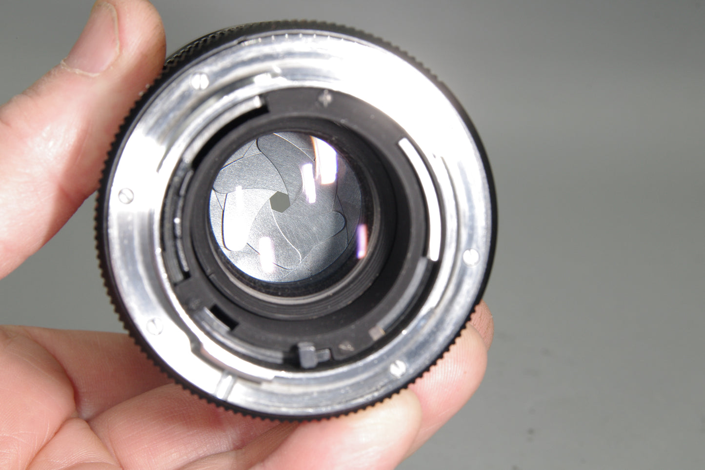 Leitz Wetzlar Elmarit-R 90mm f/2.8 Lens – Leica R Mount – Classic Telephoto Portrait Lens