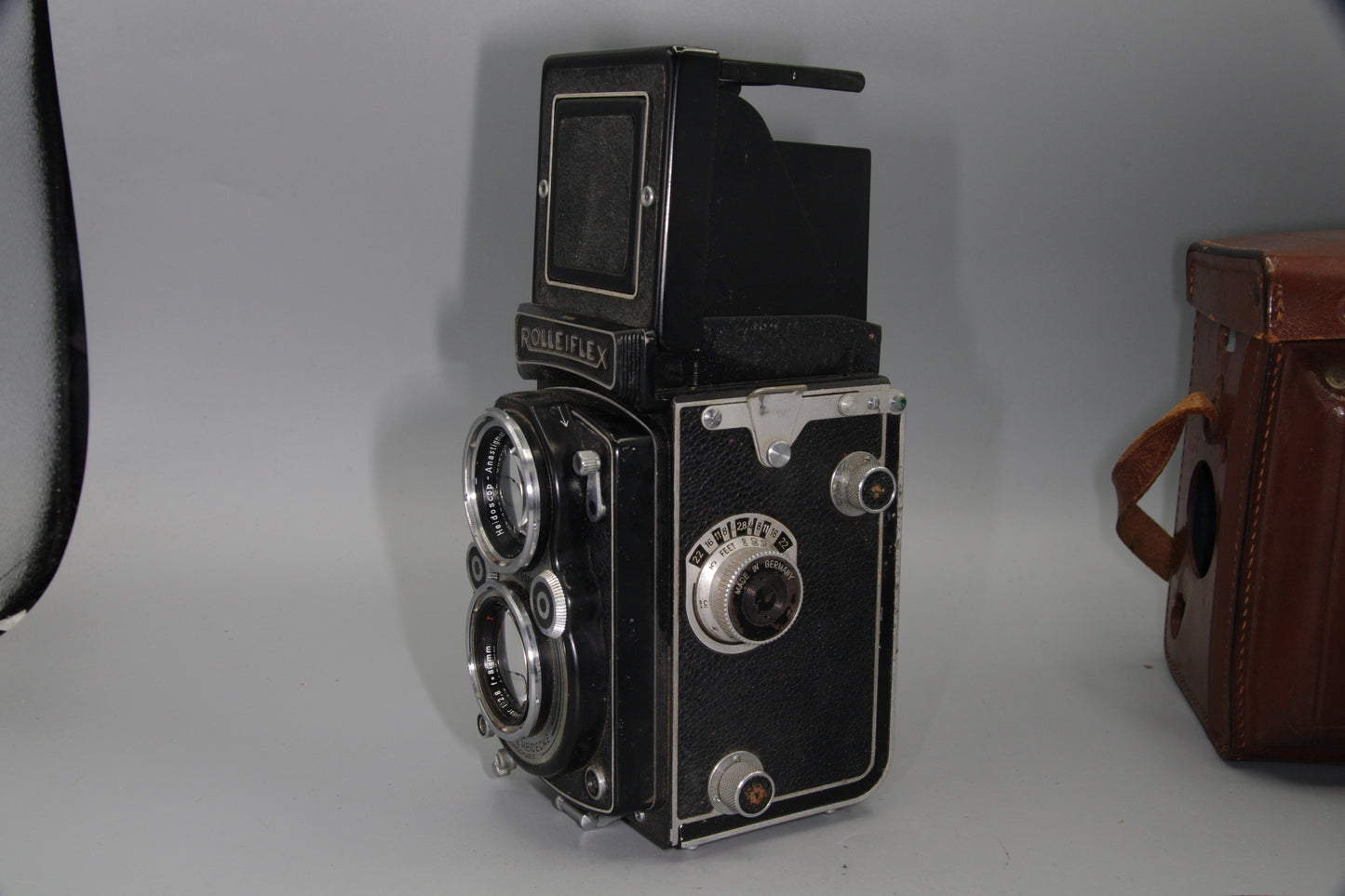 Rolleiflex 2.8A TLR – Zeiss Tessar 80mm – Rare 1950s Classic – Clean and Working