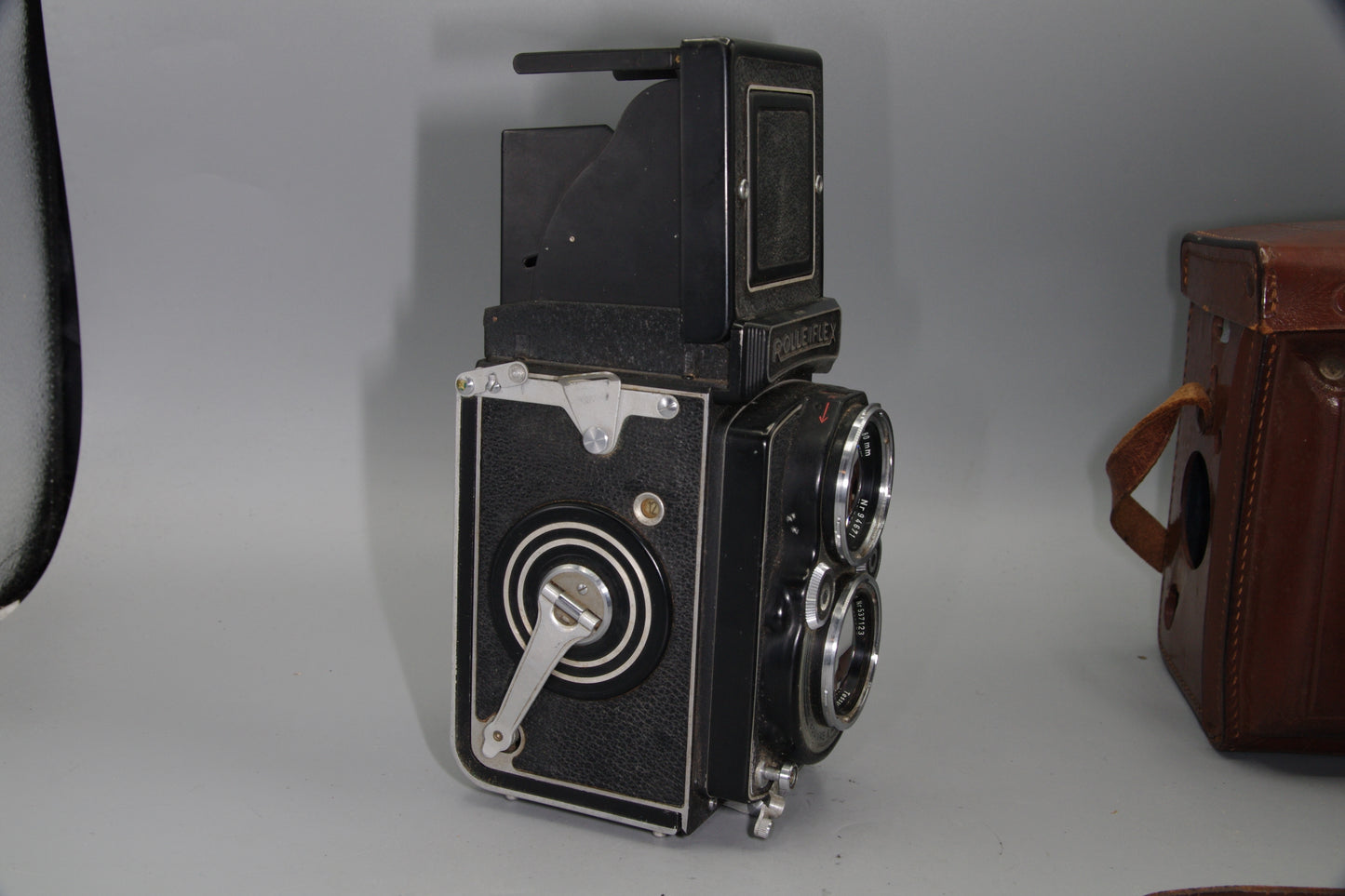 Rolleiflex 2.8A TLR – Zeiss Tessar 80mm – Rare 1950s Classic – Clean and Working