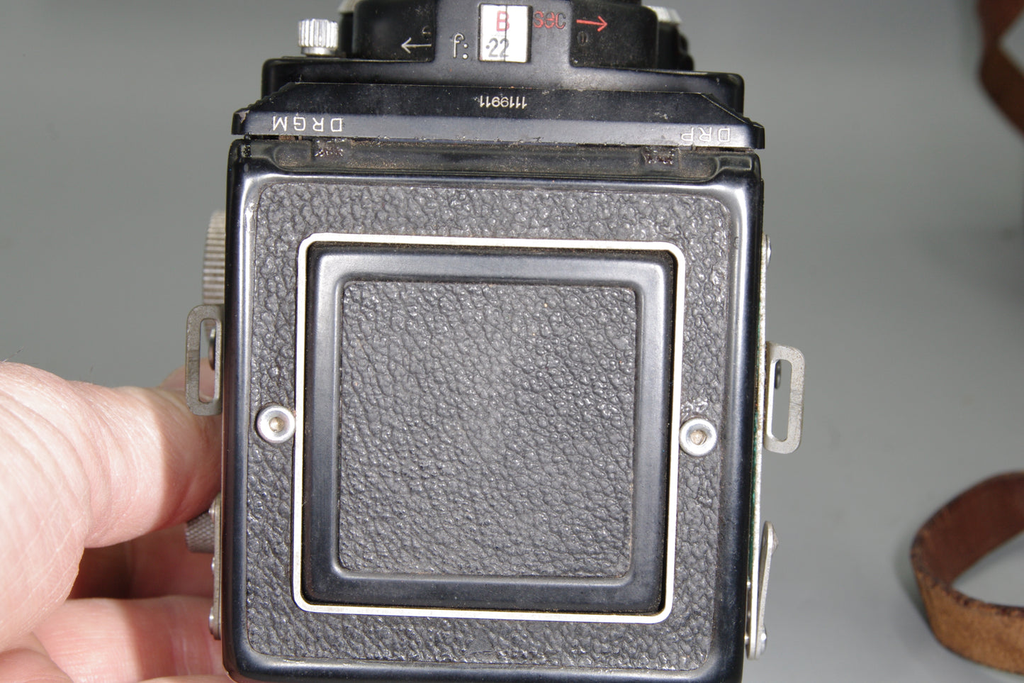 Rolleiflex 2.8A TLR – Zeiss Tessar 80mm – Rare 1950s Classic – Clean and Working
