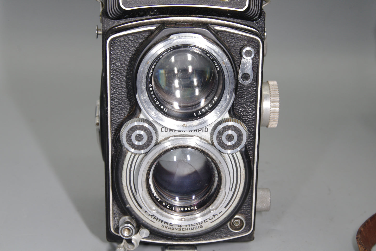 Rolleiflex 2.8A TLR – Zeiss Tessar 80mm – Rare 1950s Classic – Clean and Working