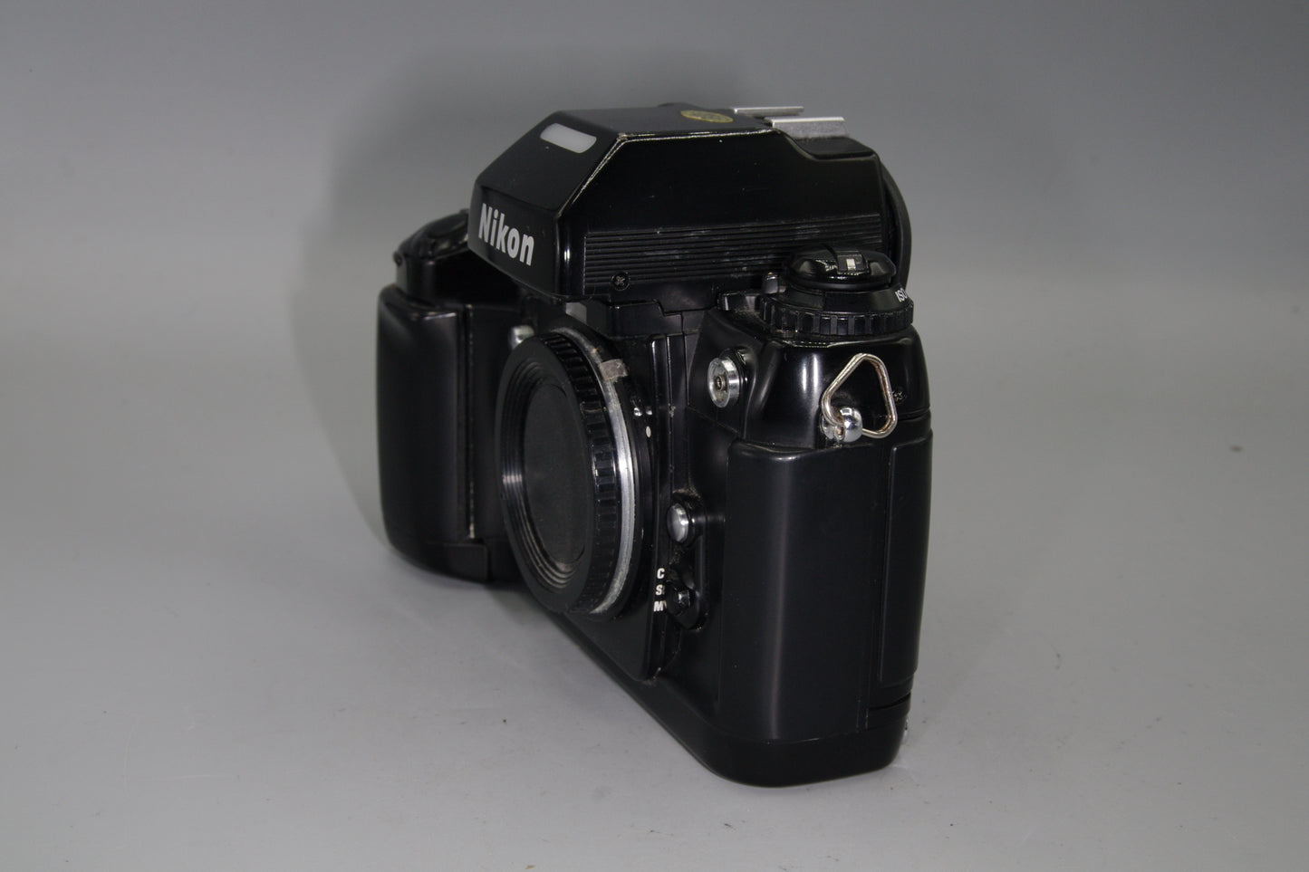 Nikon F4 Professional 35mm SLR – AF – Matrix Metering – F-Mount - Excellent