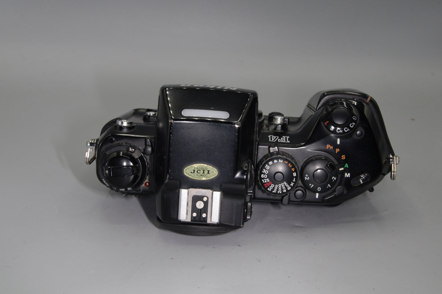 Nikon F4 Professional 35mm SLR – AF – Matrix Metering – F-Mount - Excellent