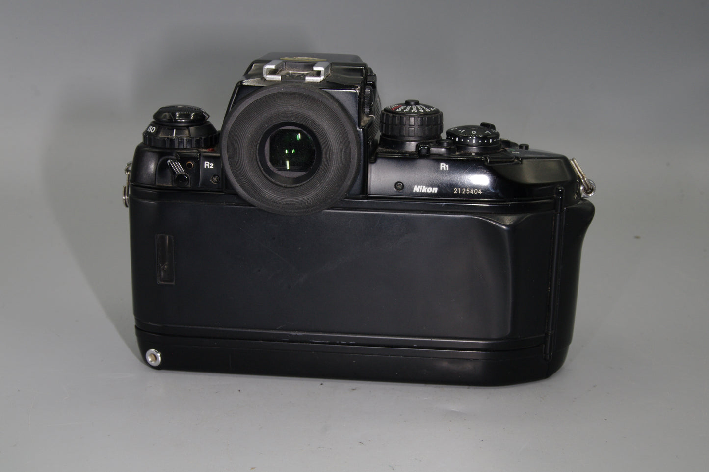 Nikon F4 Professional 35mm SLR – AF – Matrix Metering – F-Mount - Excellent