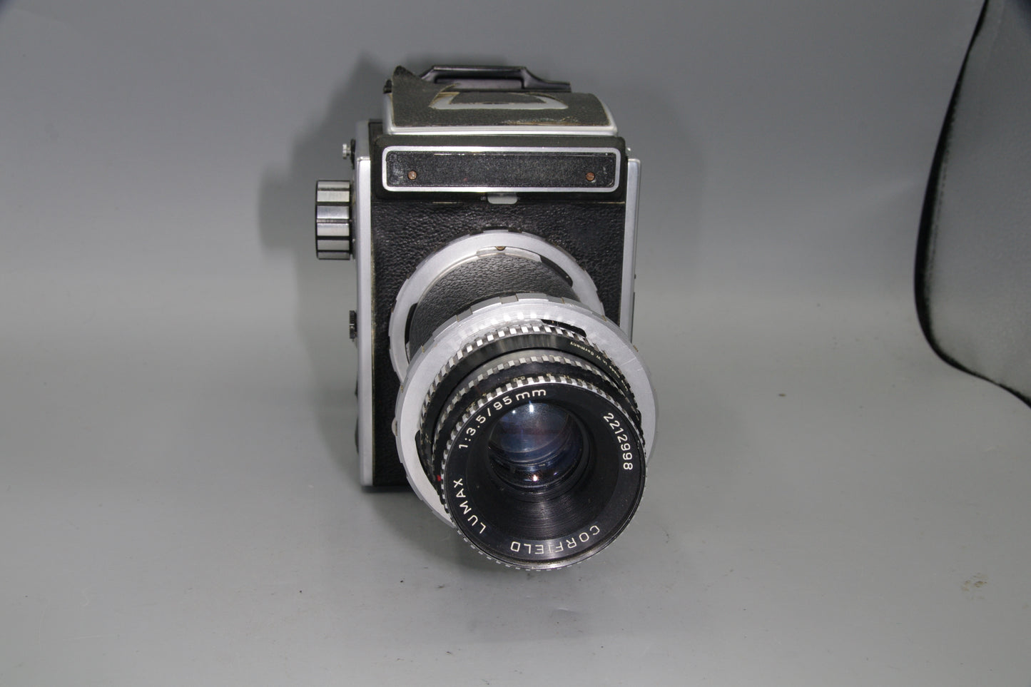 Corfield 66 – Medium Format SLR – Lumax 95mm f/3.5 – Rare British Camera