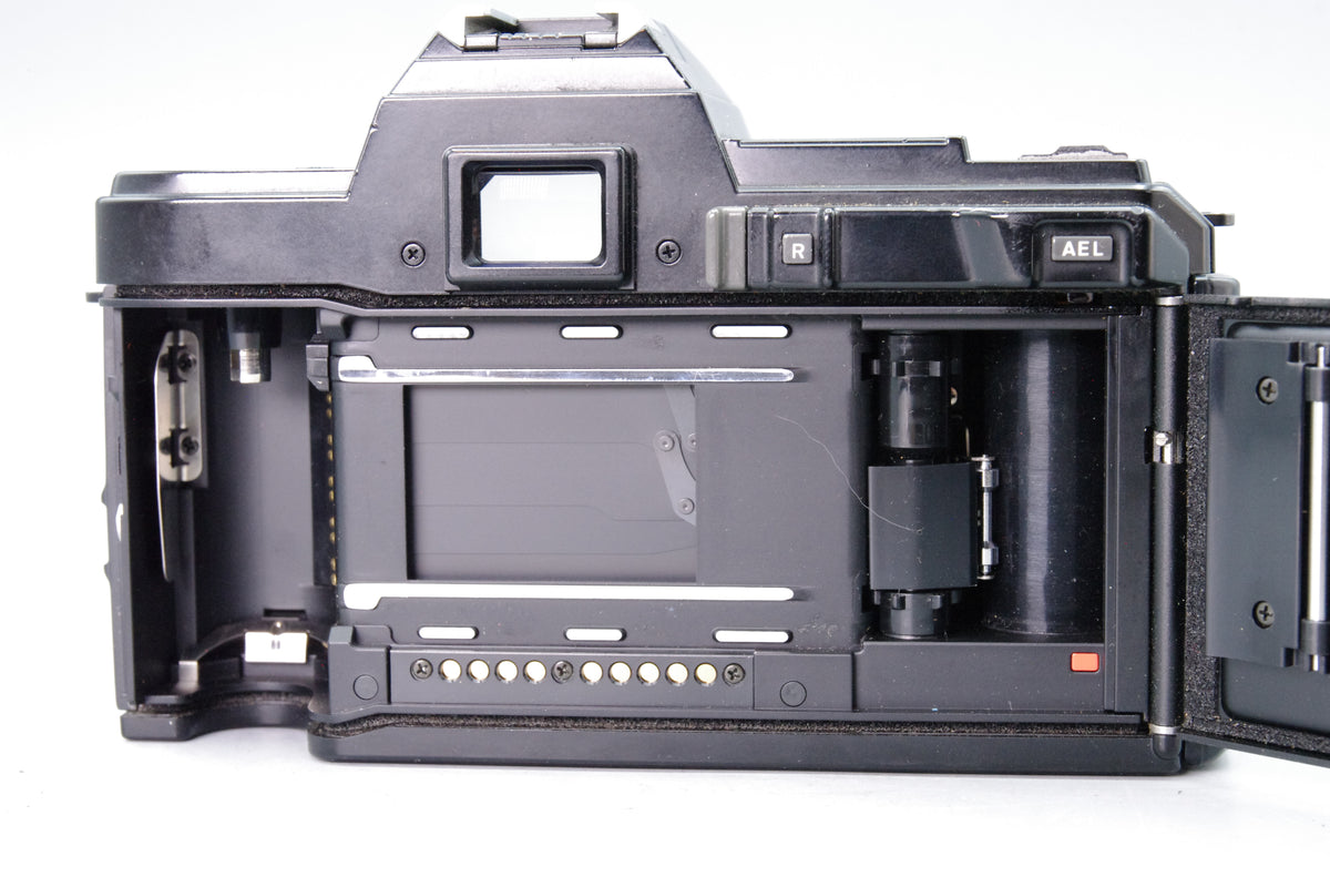 Minolta 7000 AF 35mm SLR Camera Body Black Landmark 1985 Model Tested Very Good
