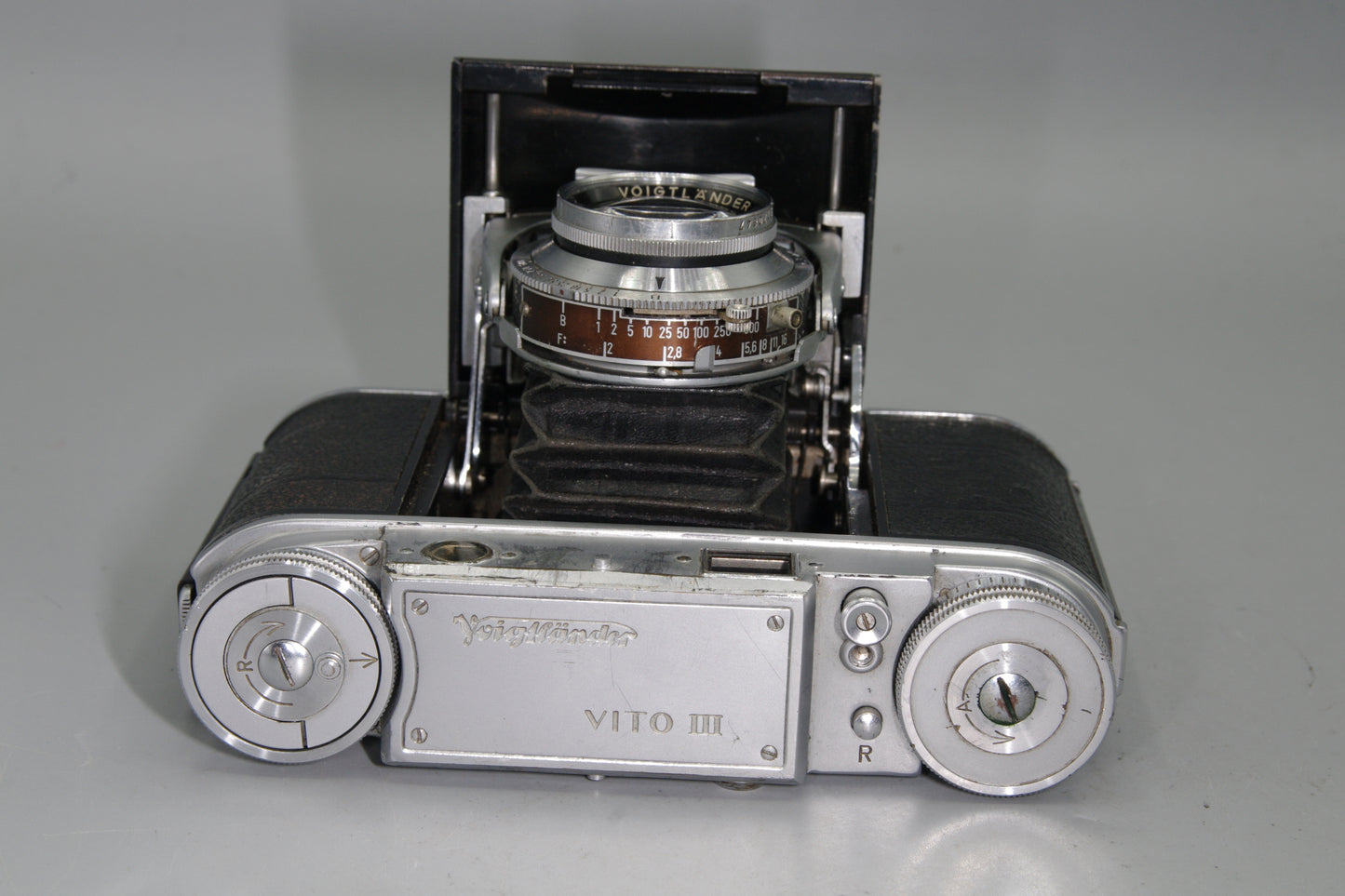 Voigtländer Vito III – Folding 35mm RF – Ultron 50mm f/2 – Rare