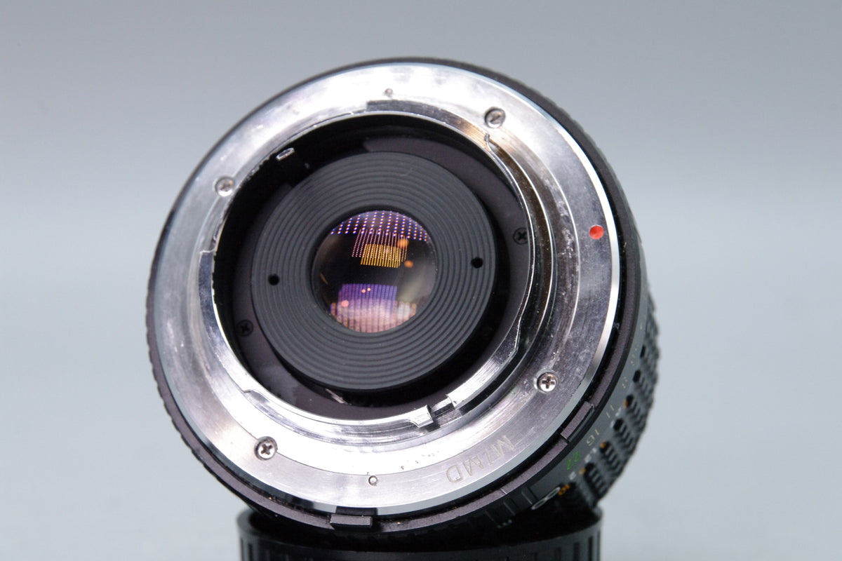 Tokina 28mm f2.8 Wide Angle Prime Lens Minolta MD Mount Caps Very Good