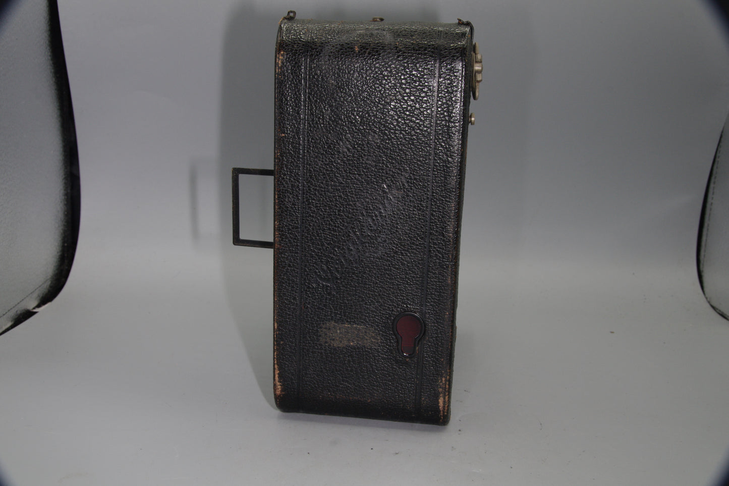 Vintage Voigtländer Folding Camera with Skopar 11.4cm f/4.5 Lens and Compur Shutter – Circa 1930s