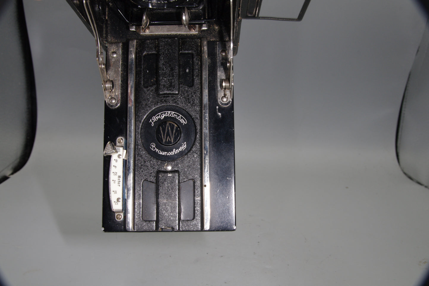 Vintage Voigtländer Folding Camera with Skopar 11.4cm f/4.5 Lens and Compur Shutter – Circa 1930s