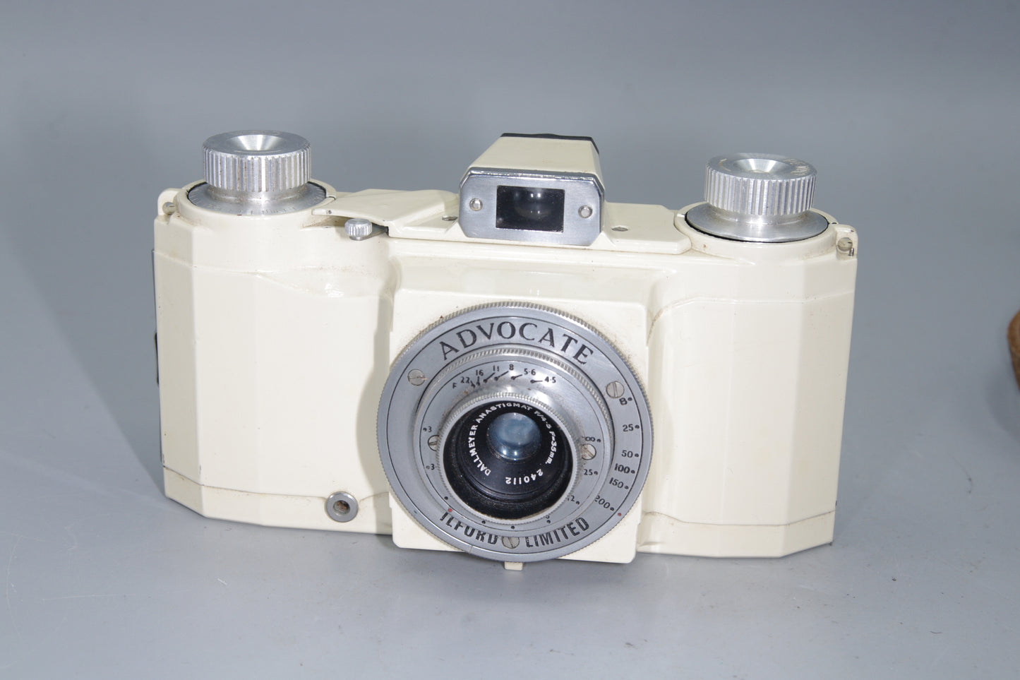 Ilford Advocate Series 1 – 35mm VF Camera with Dallmeyer Anastigmat 35mm f/4.5 Lens +Case
