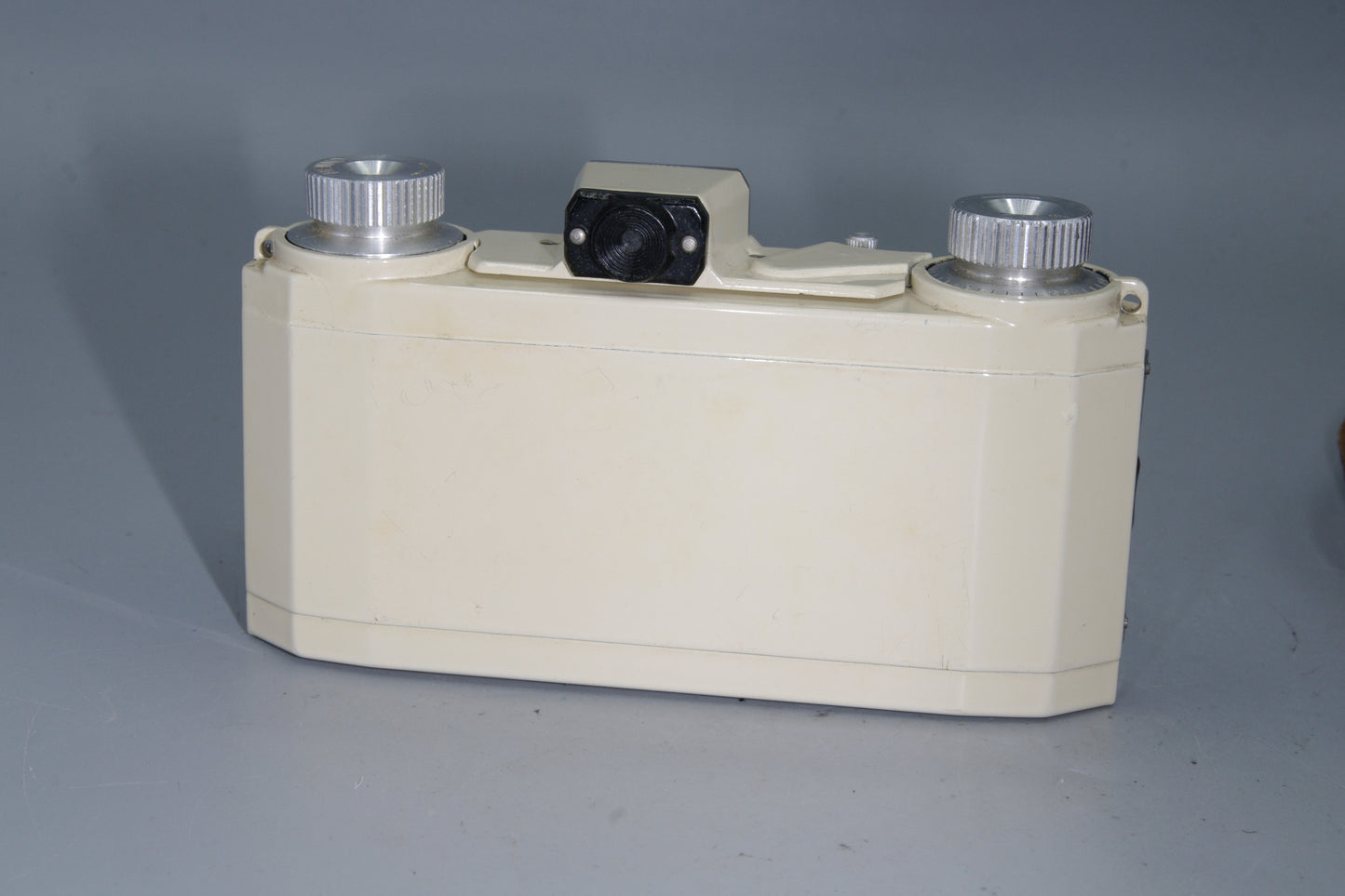 Ilford Advocate Series 1 – 35mm VF Camera with Dallmeyer Anastigmat 35mm f/4.5 Lens +Case