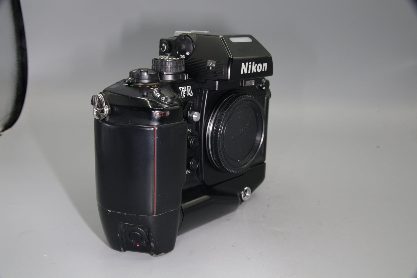 Nikon F4 35mm SLR Film Camera – AF with MB-21 Grip & MF-23 Data Back – Tested