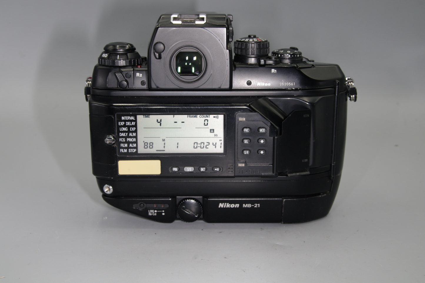 Nikon F4 35mm SLR Film Camera – AF with MB-21 Grip & MF-23 Data Back – Tested