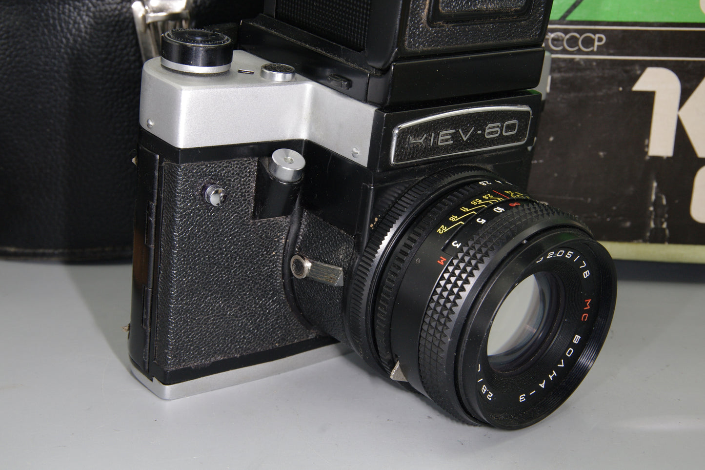 Kiev 60 Medium Format SLR Camera – 6×6 on 120 Film - Boxed with Case