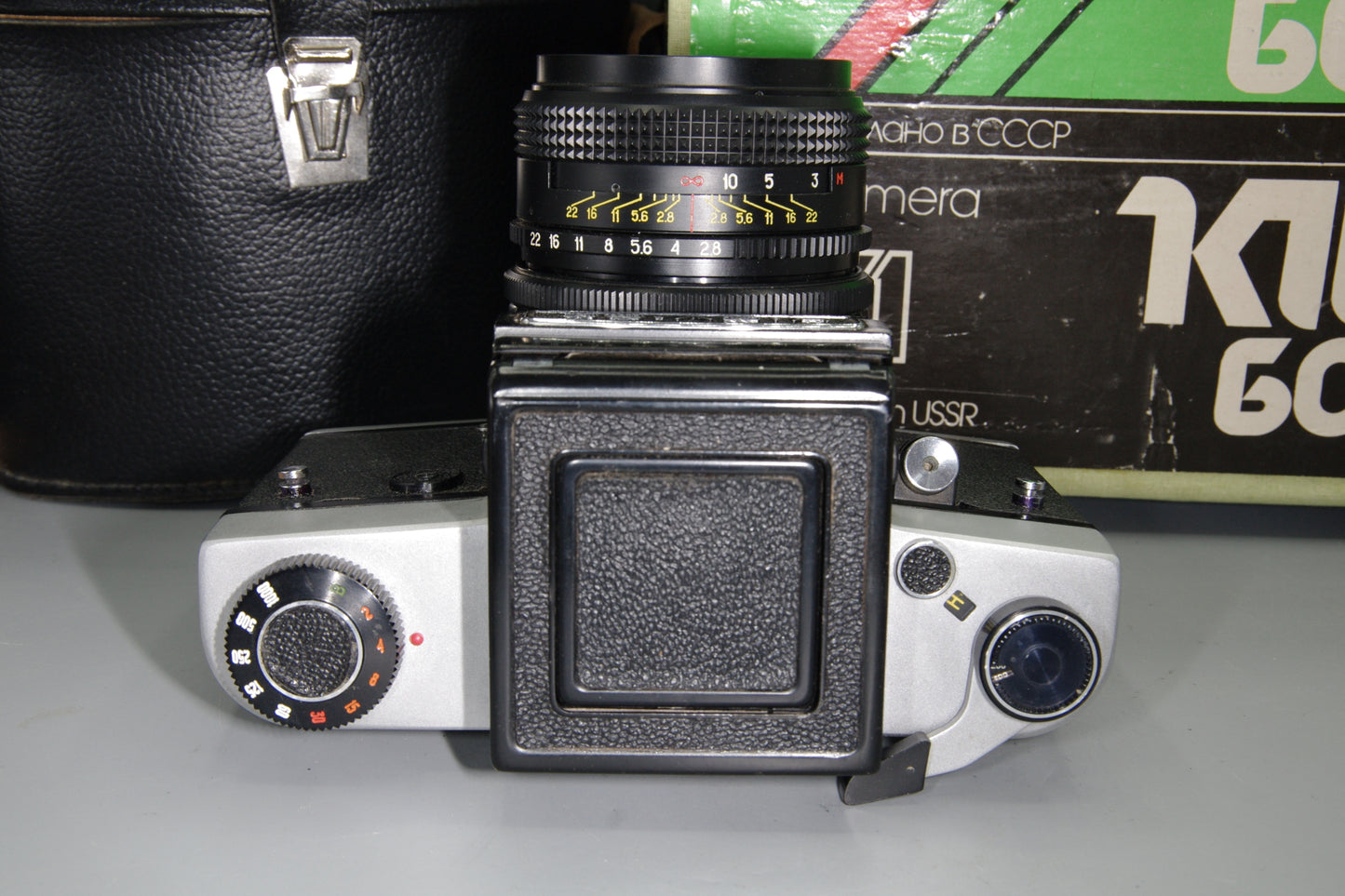 Kiev 60 Medium Format SLR Camera – 6×6 on 120 Film - Boxed with Case