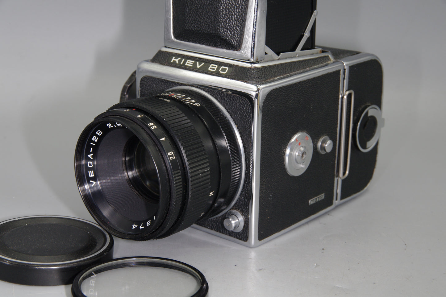 Kiev 80 Medium Format 6×6 SLR Film Camera – Vega-12B 90mm f/2.8 Lens – USSR Made