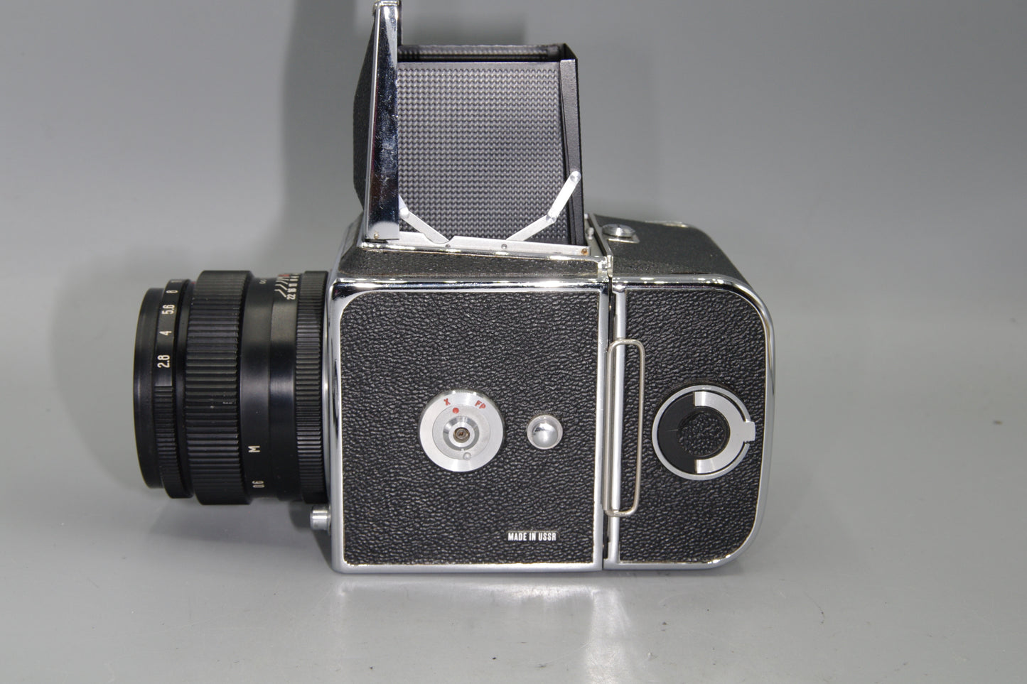 Kiev 80 Medium Format 6×6 SLR Film Camera – Vega-12B 90mm f/2.8 Lens – USSR Made