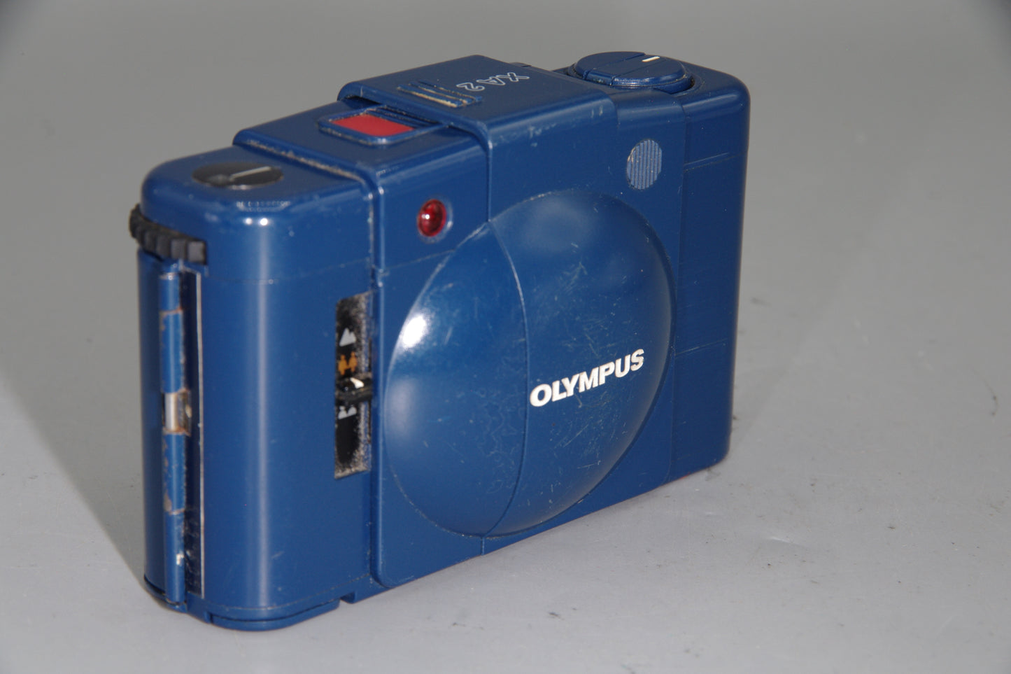 Olympus XA2 35mm Compact Film Camera – City Blue Edition