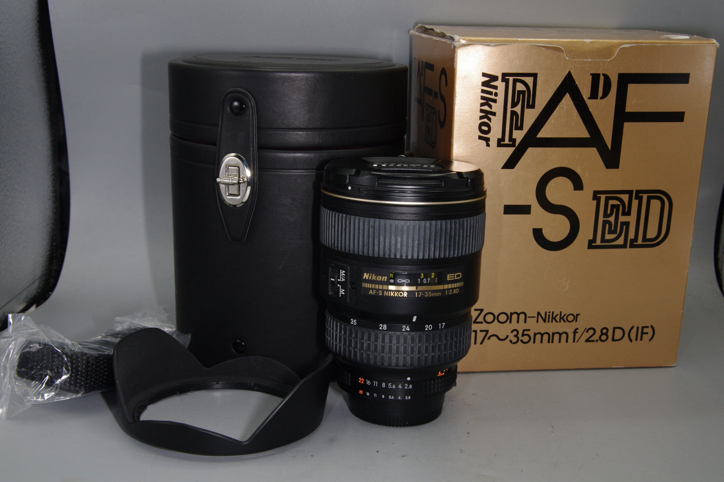 Nikon AF-S 17–35mm f/2.8D IF-ED Lens - FX Wide Zoom - Box, Case - Excellent