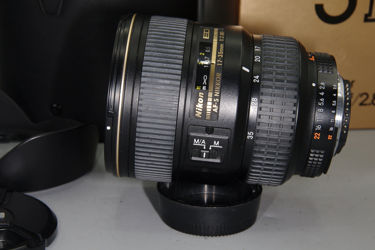 Nikon AF-S 17–35mm f/2.8D IF-ED Lens - FX Wide Zoom - Box, Case - Excellent