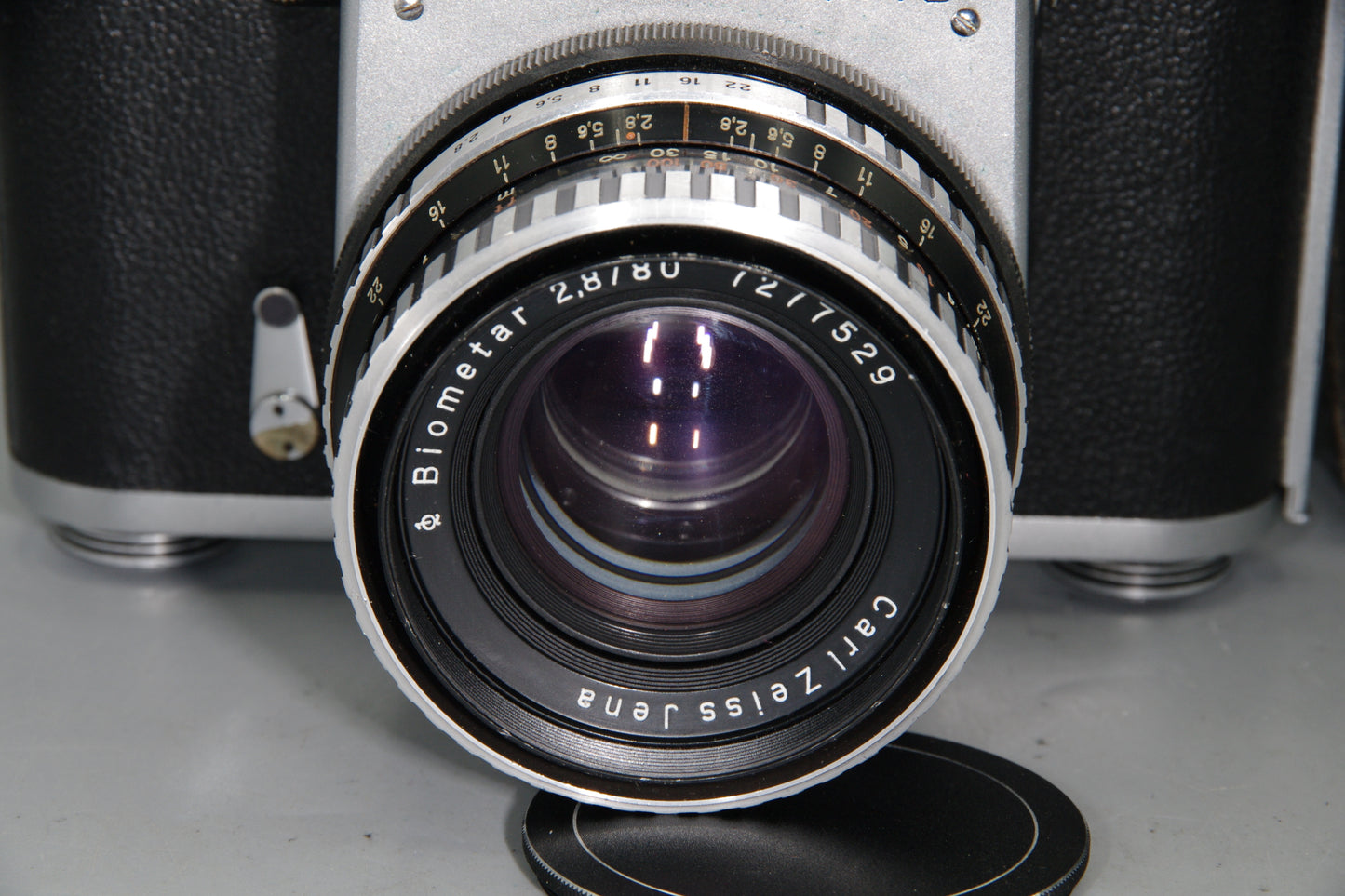 Pentacon SixTL Medium Format Camera with Carl Zeiss Jena Biometar 80mm f/2.8 Lens – Leather Case – Classic 6×6 SLR