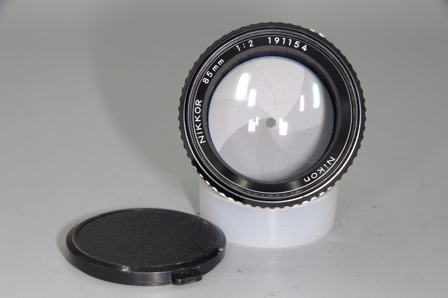 Nikon Nikkor 85mm f/2 AI Lens – Manual Focus – Nikon F Mount - Excellent