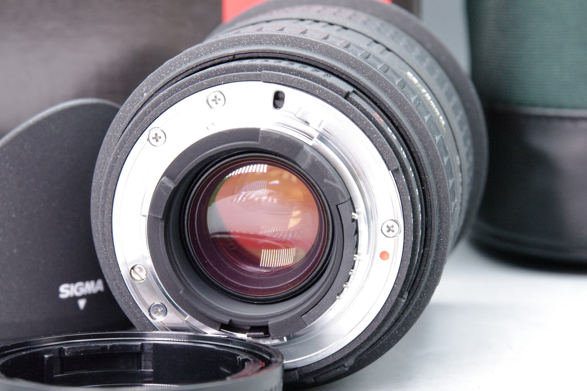 Sigma 28-70mm f2.8 Aspherical Lens Nikon F Mount Boxed Hood Case Tested Excellent