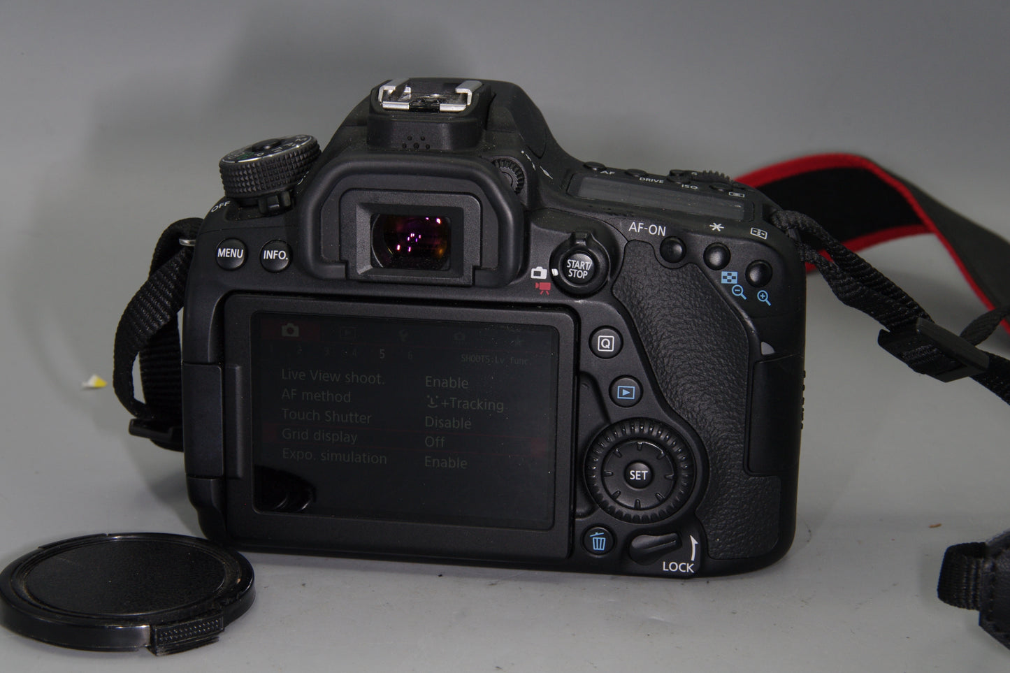 Canon EOS 80D DSLR Camera with 35-80mm Lens – 24MP – S/C 378 – Wi-Fi