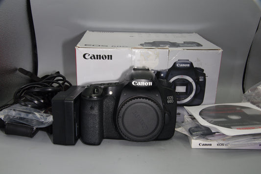 Canon EOS 60D DSLR Camera – 18MP – Full HD – Vari-Angle LCD – Excellent Boxed