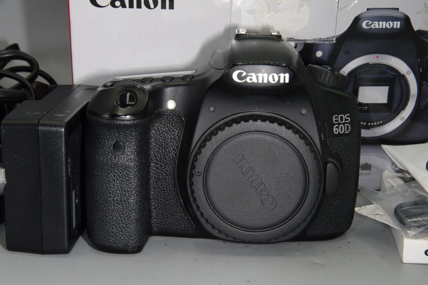 Canon EOS 60D DSLR Camera – 18MP – Full HD – Vari-Angle LCD – Excellent Boxed